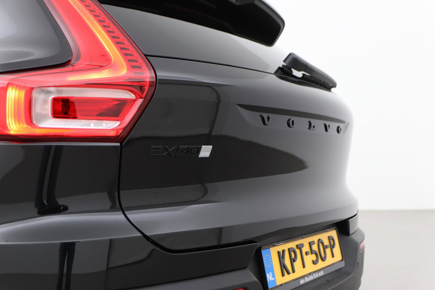 Volvo EX40 Single Motor Extended Range Plus Black Edition | 82 kWh | Harman/Kardon | Panoramadak | 360° Camera | BLIS | 20 Inch