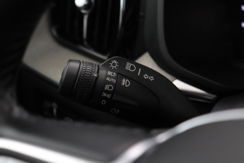 Volvo XC60 2.0 T6 Plug-in hybrid AWD Inscription | Long Range | Harman/Kardon | Panoramadak | Camera | Keyless | Memory | 19 Inch