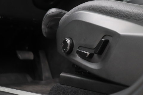 Volvo XC60 2.0 T6 Plug-in hybrid AWD Inscription | Long Range | Harman/Kardon | Panoramadak | Camera | Keyless | Memory | 19 Inch