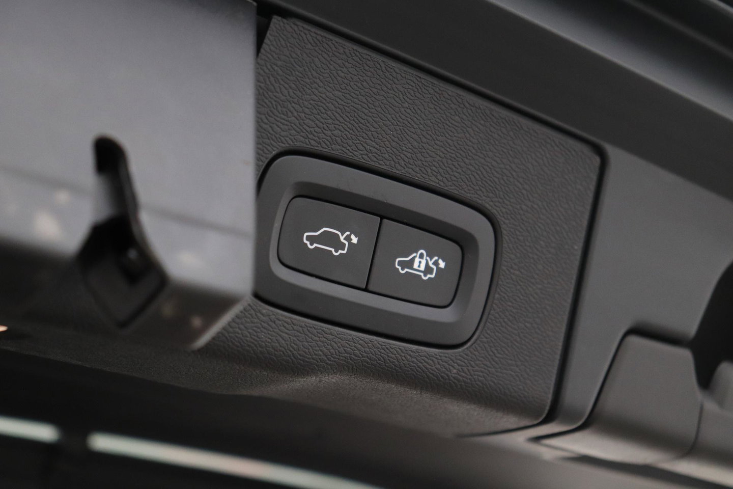 Volvo XC60 2.0 T6 Plug-in hybrid AWD Inscription | Long Range | Harman/Kardon | Panoramadak | Camera | Keyless | Memory | 19 Inch