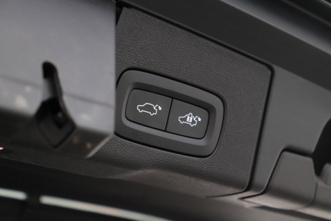 Volvo XC60 2.0 T6 Plug-in hybrid AWD Inscription | Long Range | Harman/Kardon | Panoramadak | Camera | Keyless | Memory | 19 Inch
