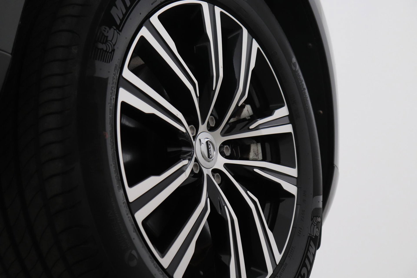 Volvo XC60 2.0 T6 Plug-in hybrid AWD Inscription | Long Range | Harman/Kardon | Panoramadak | Camera | Keyless | Memory | 19 Inch