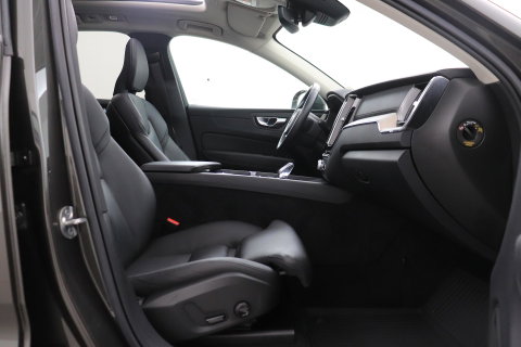 Volvo XC60 2.0 T6 Plug-in hybrid AWD Inscription | Long Range | Harman/Kardon | Panoramadak | Camera | Keyless | Memory | 19 Inch