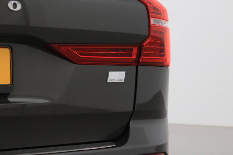 Volvo XC60 2.0 T6 Plug-in hybrid AWD Inscription | Long Range | Harman/Kardon | Panoramadak | Camera | Keyless | Memory | 19 Inch