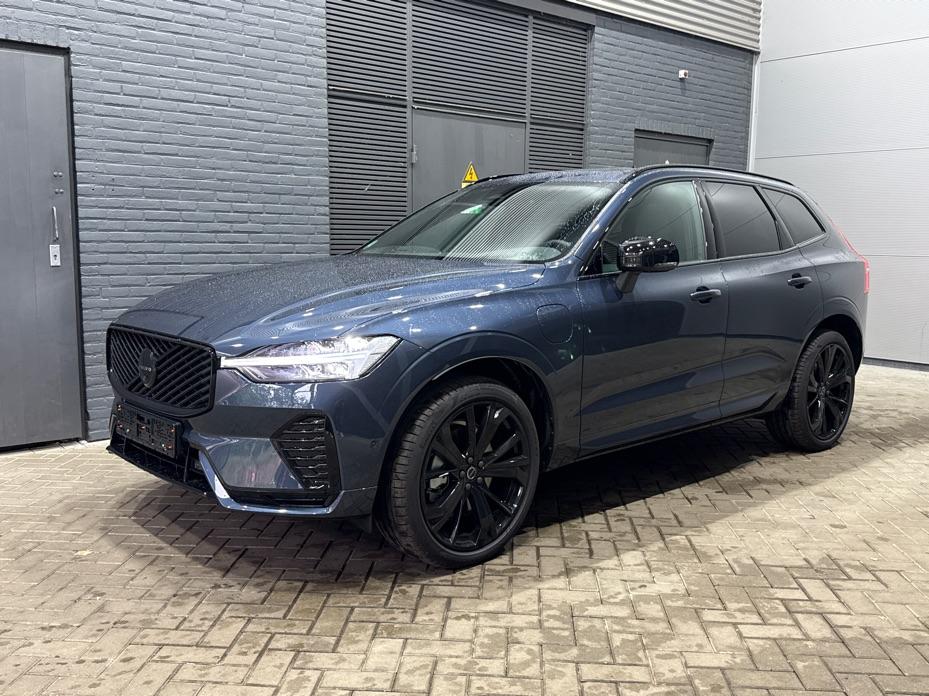 Volvo XC60 T6 Plus Black Edition | Harman/Kardon | Pilot Assist | Panoramadak | 360° Camera | Head-Up | Stoel+Stuurverwarming | 21 Inch