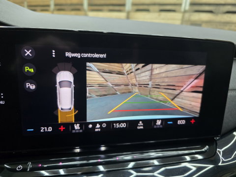 Škoda Octavia Combi 1.4 TSI iV PHEV Business Edition Plus Pano Leder Camera Navi 19"LM