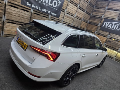 Škoda Octavia Combi 1.4 TSI iV PHEV Business Edition Plus Pano Leder Camera Navi 19"LM