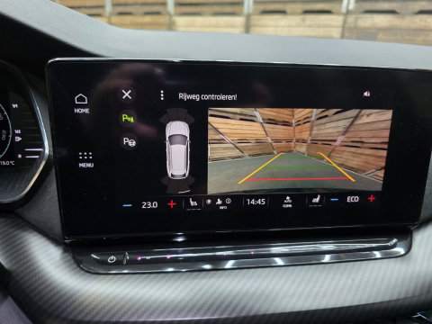 Škoda Octavia Combi RS 1.4 TSI iV PHEV RS + HuD Pano Camera Navi Mem 19"LM