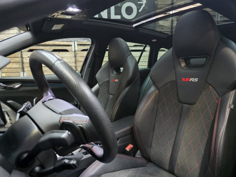Škoda Octavia Combi RS 1.4 TSI iV PHEV RS + HuD Pano Camera Navi Mem 19"LM