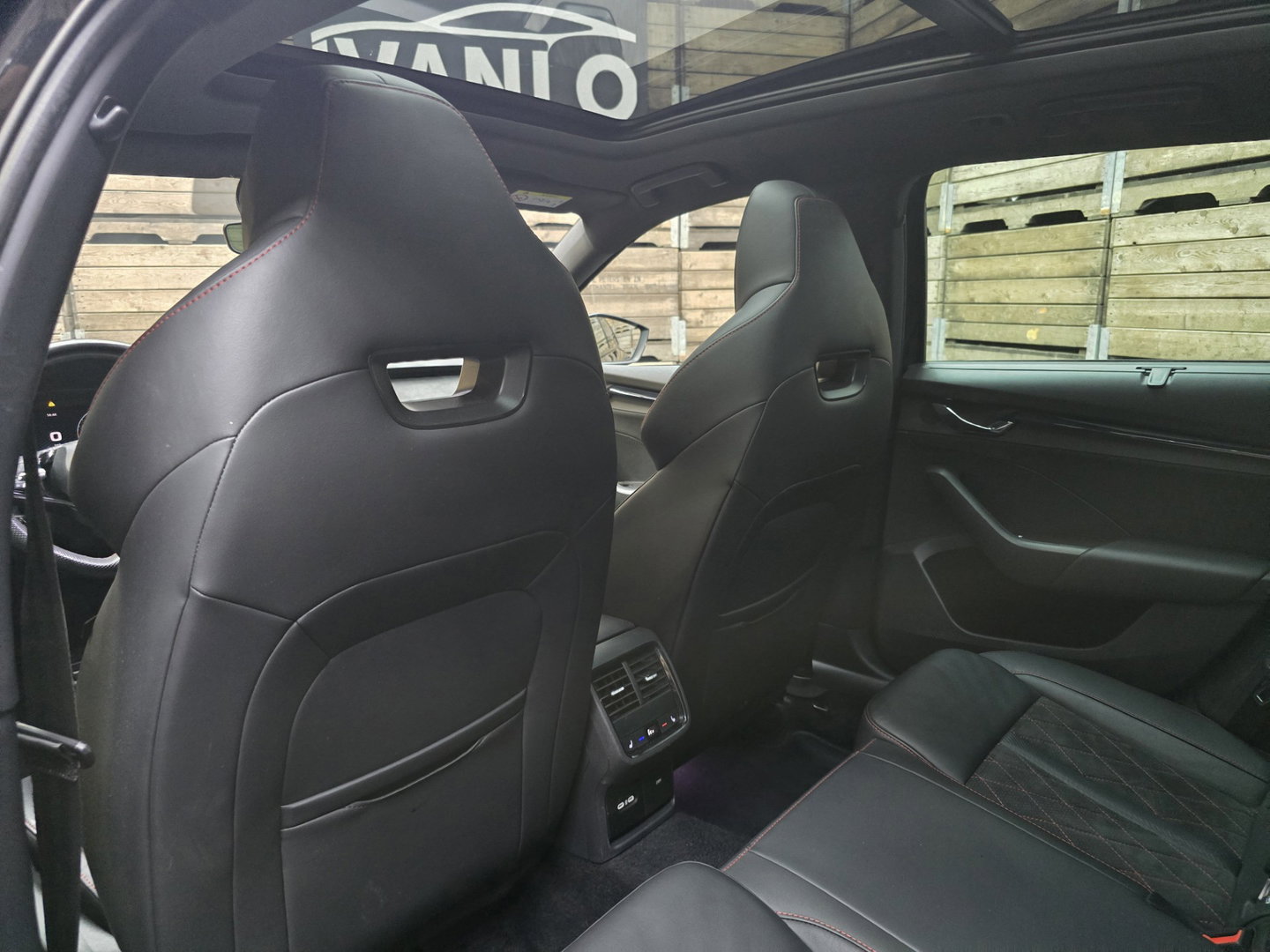 Škoda Octavia Combi RS 1.4 TSI iV PHEV RS + HuD Pano Camera Navi Mem 19"LM