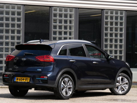 Kia e-Niro 64kWh DYNAMICPLUSLINE/ SCHUIFDAK/ SOH 100%