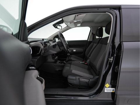 Citroën C4 Cactus 1.5 BlueHDi Business (INCL-BTW) *NAVI-FULLMAP | COMFORT-SEATS | PRIVACY-GLASS | DAB+ | ECC | PDC | CRUISE | CARPLAY | DIGI-COCKPIT | TOWBAR | 16''ALU*