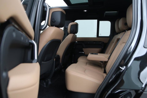 Land Rover Defender P300e 110 X-Dynamic HSE | HERITAGE 22 inch | Luchtvering | Stoelventilatie | Panoramadak | Trekhaak | 360° Camera | Head-Up | ACC