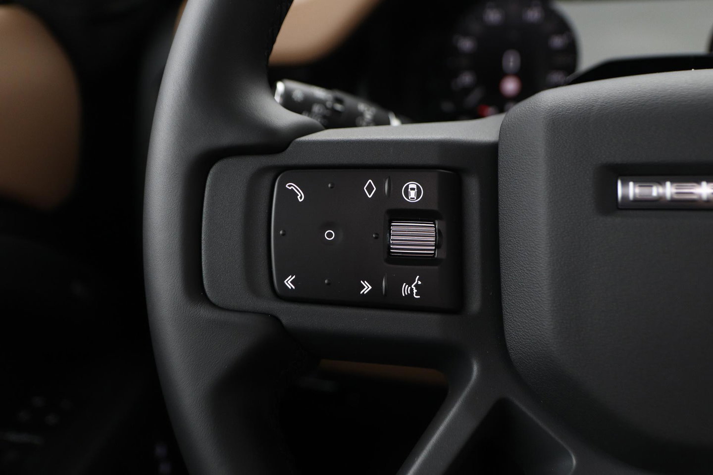 Land Rover Defender P300e 110 X-Dynamic HSE | HERITAGE 22 inch | ClearSight | Meridian Surround | Head-Up | ACC | Panoramadak | Trekhaak