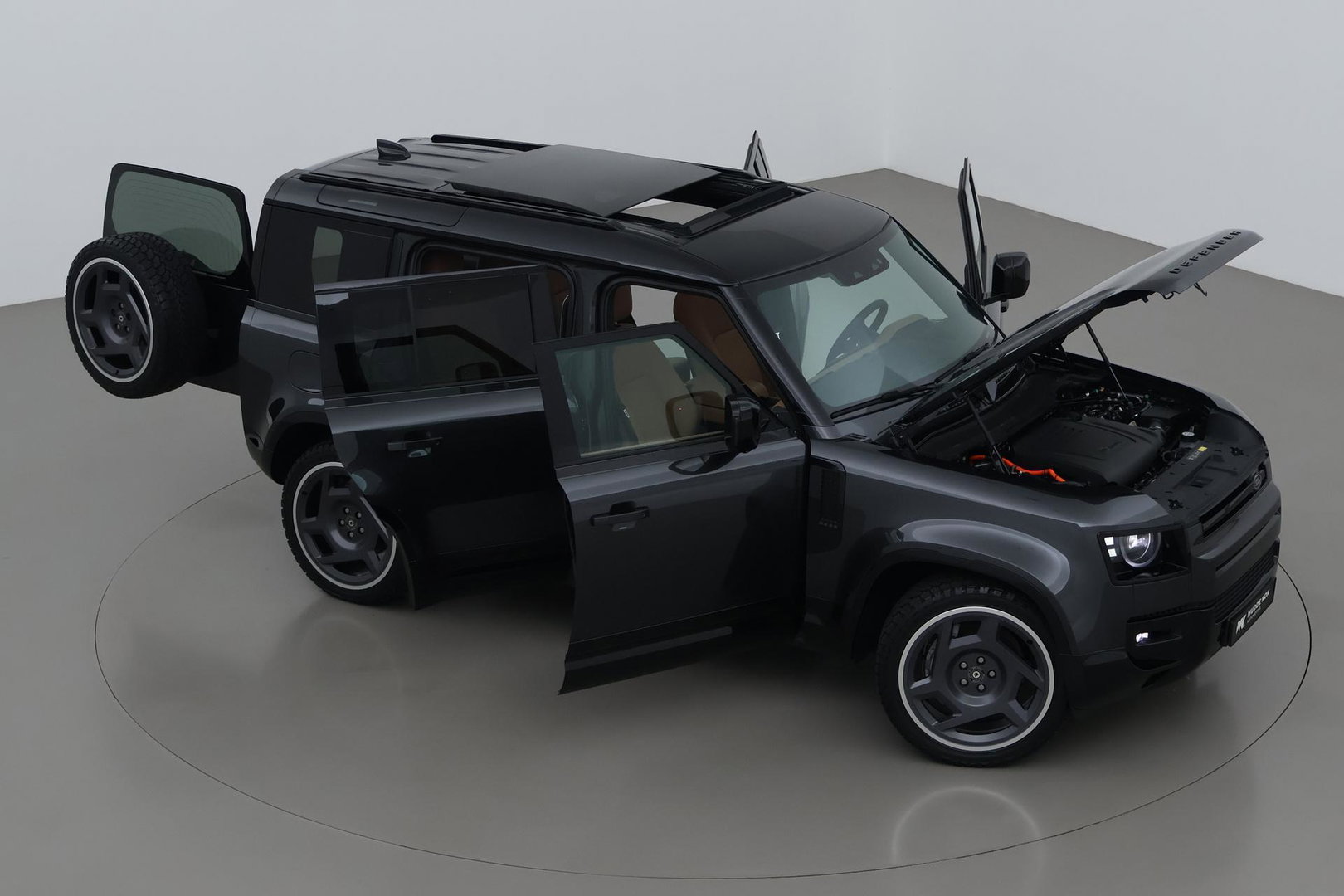 Land Rover Defender P300e 110 X-Dynamic HSE | HERITAGE 22 inch | ClearSight | Meridian Surround | Head-Up | ACC | Panoramadak | Trekhaak
