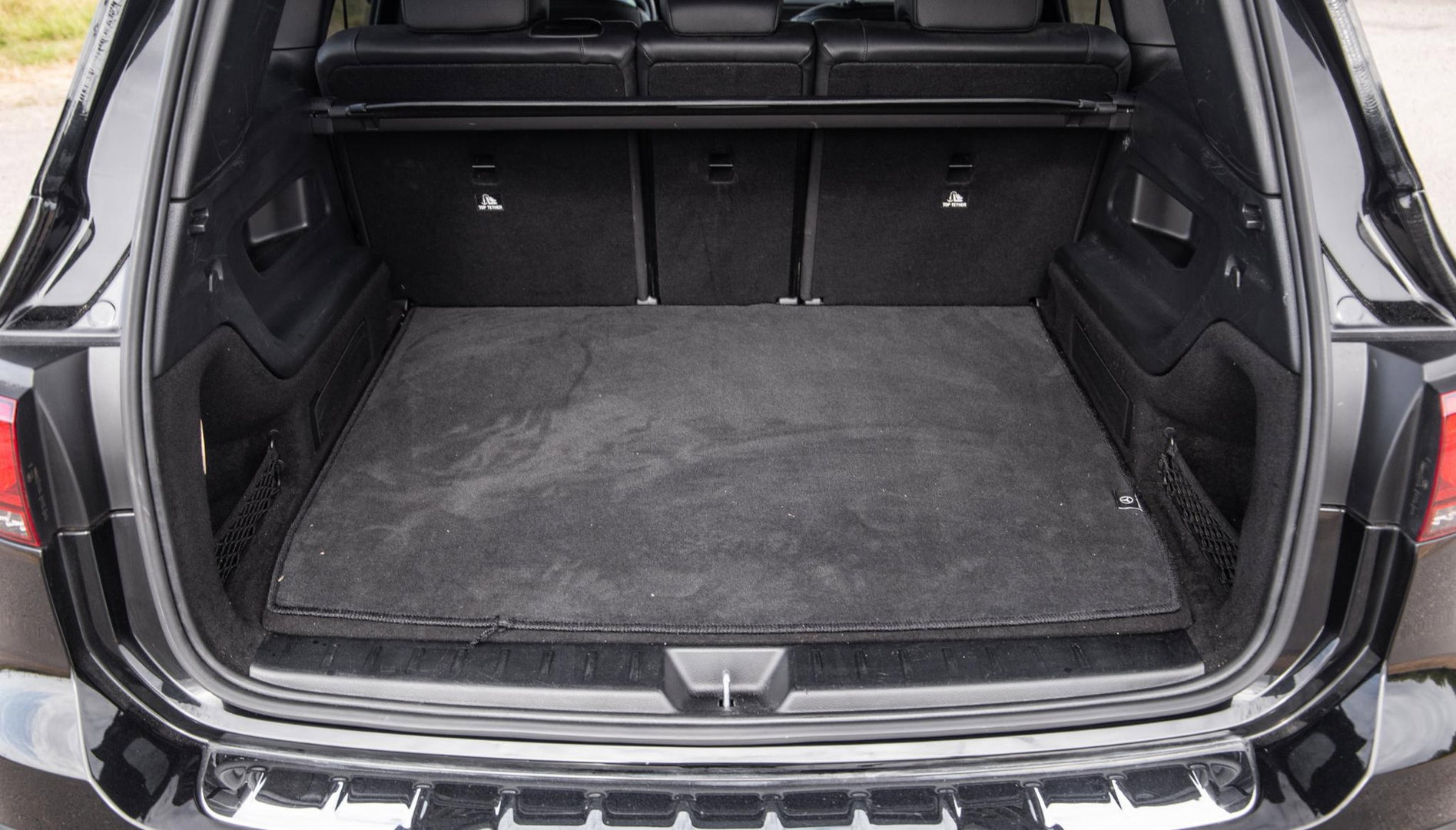 Mercedes-Benz EQB 300 4MATIC Luxury Line CARPLAY / CAMERA / SFEERVERLICHTING / LEER / STOELVERWARMING