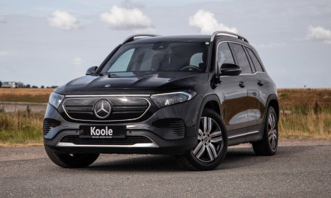 Mercedes-Benz EQB 300 4MATIC Luxury Line CARPLAY / CAMERA / SFEERVERLICHTING / LEER / STOELVERWARMING
