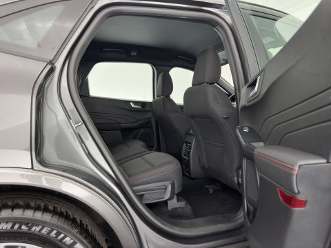 Ford Kuga 2.5 PHEV ST-Line (INCL-BTW) Aut. *DIGI-COCKPIT | ADAPTIVE-CRUISE | BLINDSPOT | FULL-LED | KEYLESS | DAB | CARPLAY | NAVI-FULLMAP | HEATED-SPORTSEATS | PRIVACY-GLASS | 18"ALU*