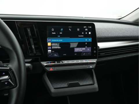 Renault Mégane E-Tech EV40 Boost Charge Equilibre [3-Fase-11kW] (INCL.BTW) Aut. *DIGI-COCKPIT | FULL-LED | COMFORT-SEATS | NAVI-FULLMAP | CAMERA | SHIFT-PADDLES | ECC | PDC | CRUISE | 18''ALU*