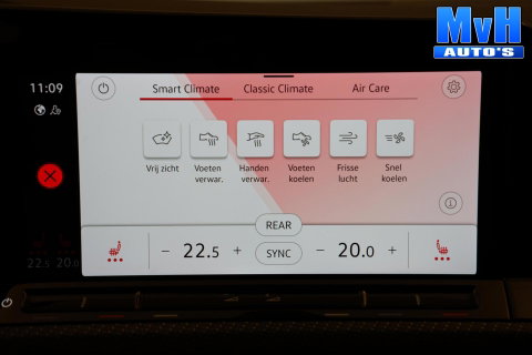 Volkswagen Golf 1.5 eTSI R-Line|STOEL/STUUR.VERW|CARPLAY|LED