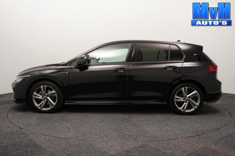 Volkswagen Golf 1.5 eTSI R-Line|STOEL/STUUR.VERW|CARPLAY|LED