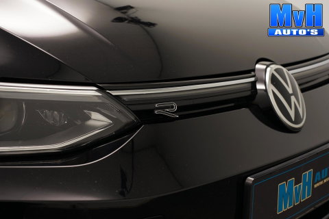 Volkswagen Golf 1.5 eTSI R-Line|STOEL/STUUR.VERW|CARPLAY|LED
