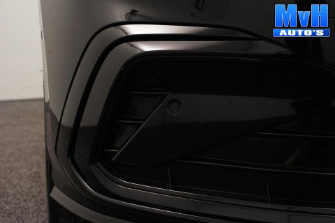 Volkswagen Golf 1.5 eTSI R-Line|STOEL/STUUR.VERW|CARPLAY|LED