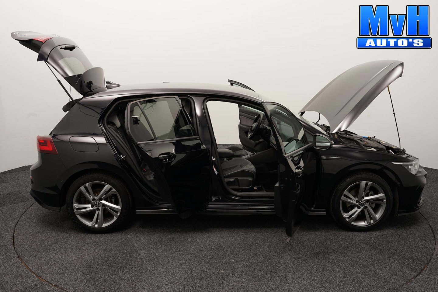 Volkswagen Golf 1.5 eTSI R-Line|STOEL/STUUR.VERW|CARPLAY|LED