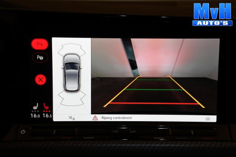 Volkswagen Golf 1.5 eTSI R-Line|STOEL/STUUR.VERW|CARPLAY|LED