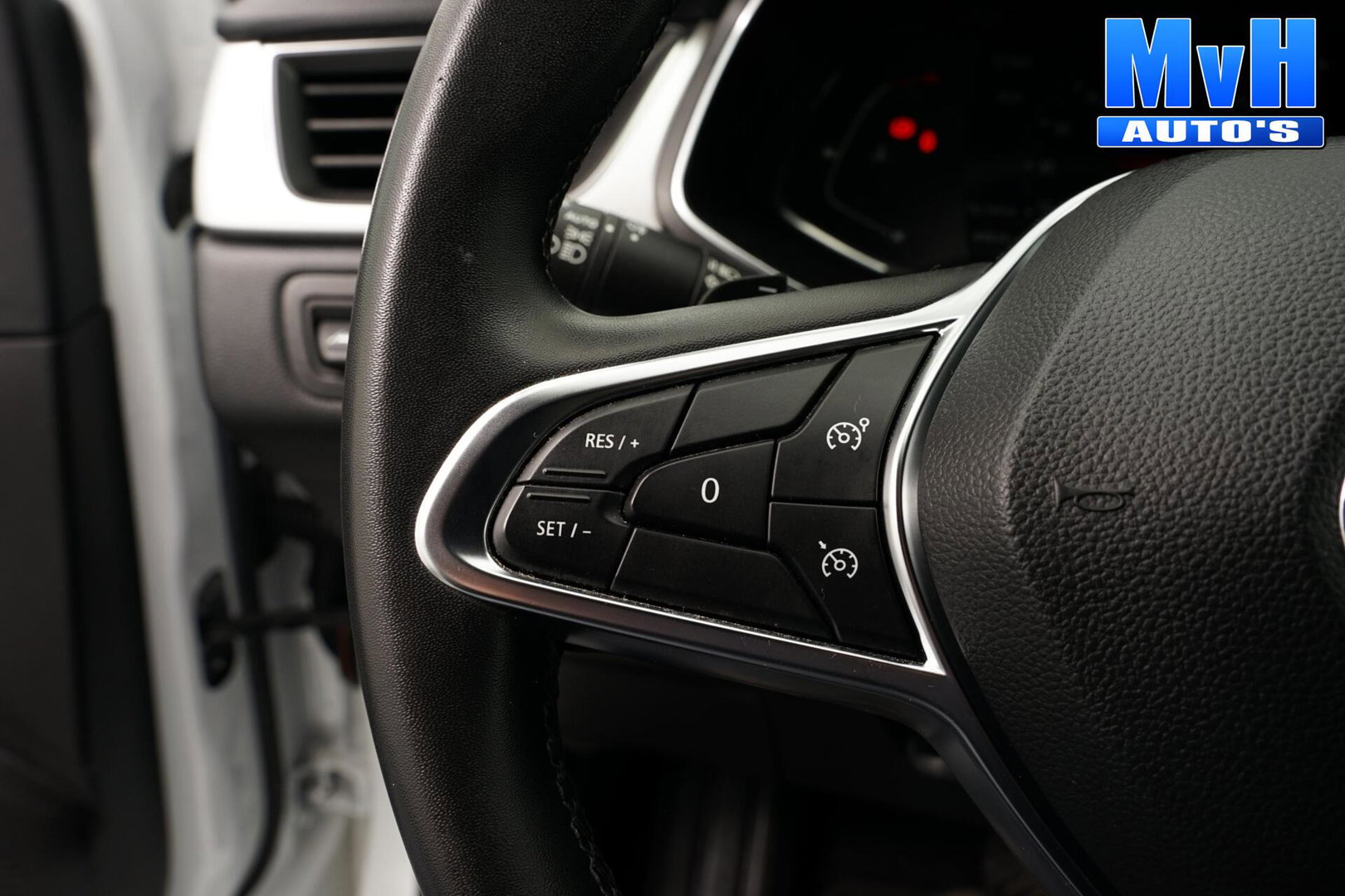 Renault Captur 1.3 TCe 140 Intens|PARELMOER|CAMERA|LED|NAP