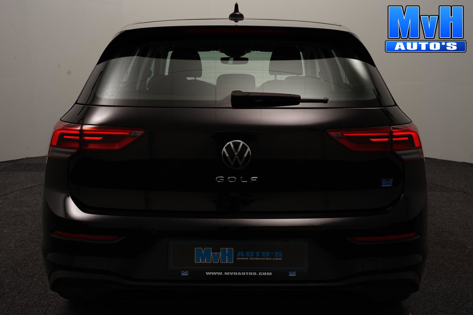 Volkswagen Golf 1.5 TSI Life Business|STOEL/STUUR.VERW|TREKH