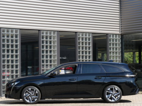 Peugeot 308 SW 1.6 HYbrid ALLURE PACK BUSINESS/ NL AUTO 1STE EIGENAAR