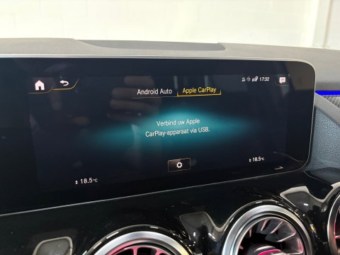 Mercedes-Benz GLA 250 4MATIC AMG-line NIGHT PAKKET*Pano*Stoelverwarming*