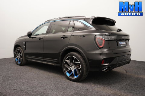 Lynk & Co 01 1.5 PHEV|ZWARTE.HEMEL|SOH94%|360ºCAM|PANO|262PK