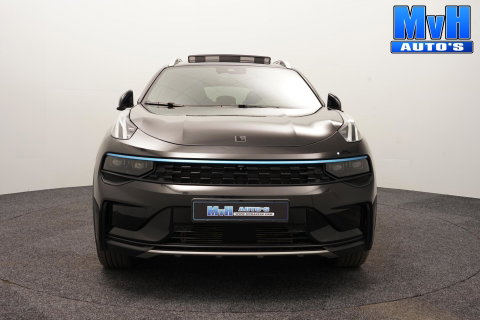 Lynk & Co 01 1.5 PHEV|ZWARTE.HEMEL|SOH94%|360ºCAM|PANO|262PK