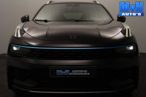 Lynk & Co 01 1.5 PHEV|ZWARTE.HEMEL|SOH94%|360ºCAM|PANO|262PK