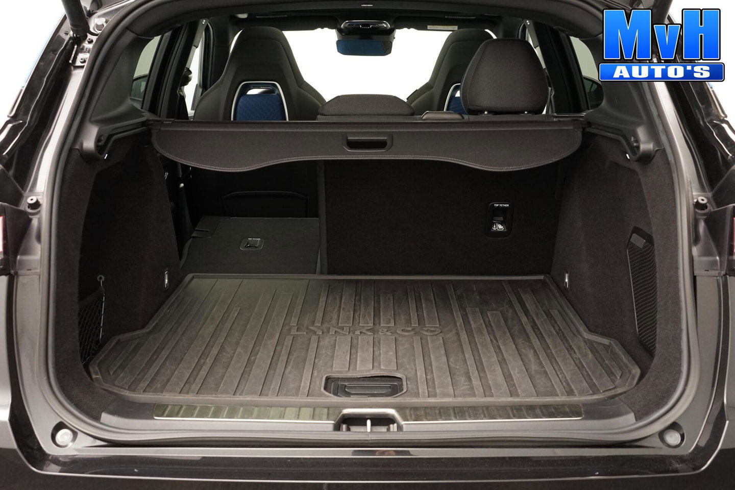 Lynk & Co 01 1.5 PHEV|ZWARTE.HEMEL|SOH94%|360ºCAM|PANO|262PK