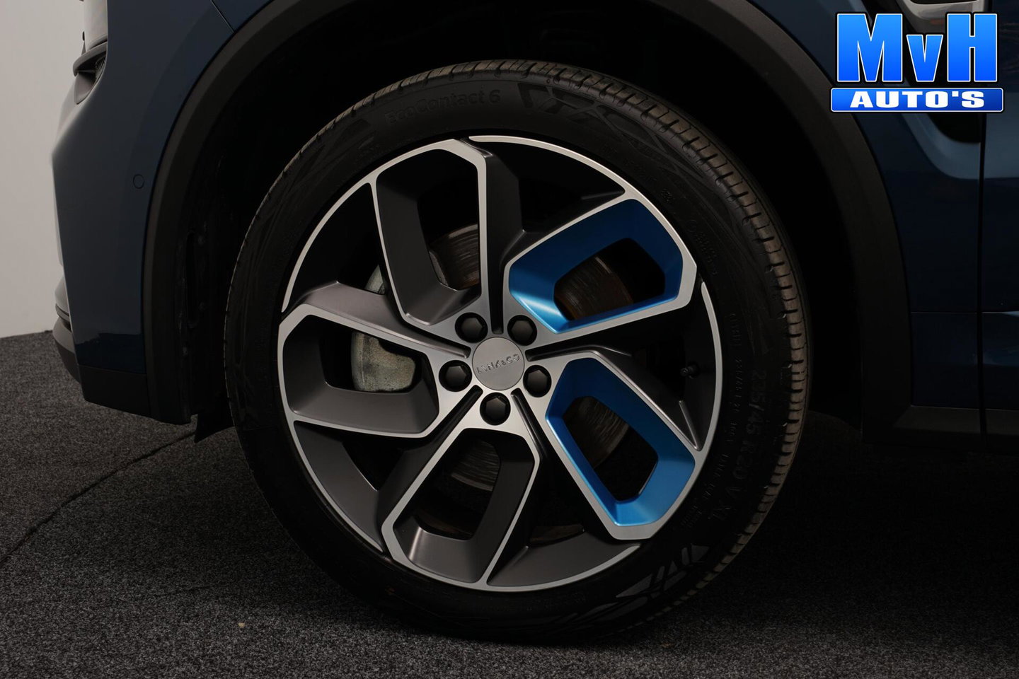 Lynk & Co 01 1.5 PHEV|SOH87%|262PK|LUXE|CAMERA|PANO