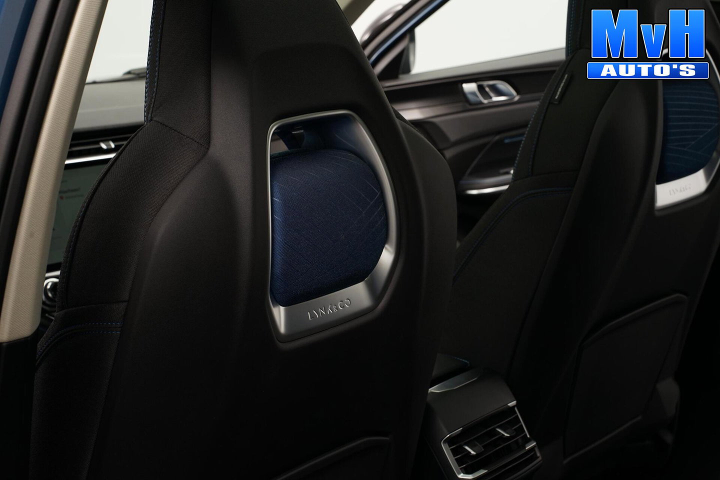 Lynk & Co 01 1.5 PHEV|SOH87%|262PK|LUXE|CAMERA|PANO