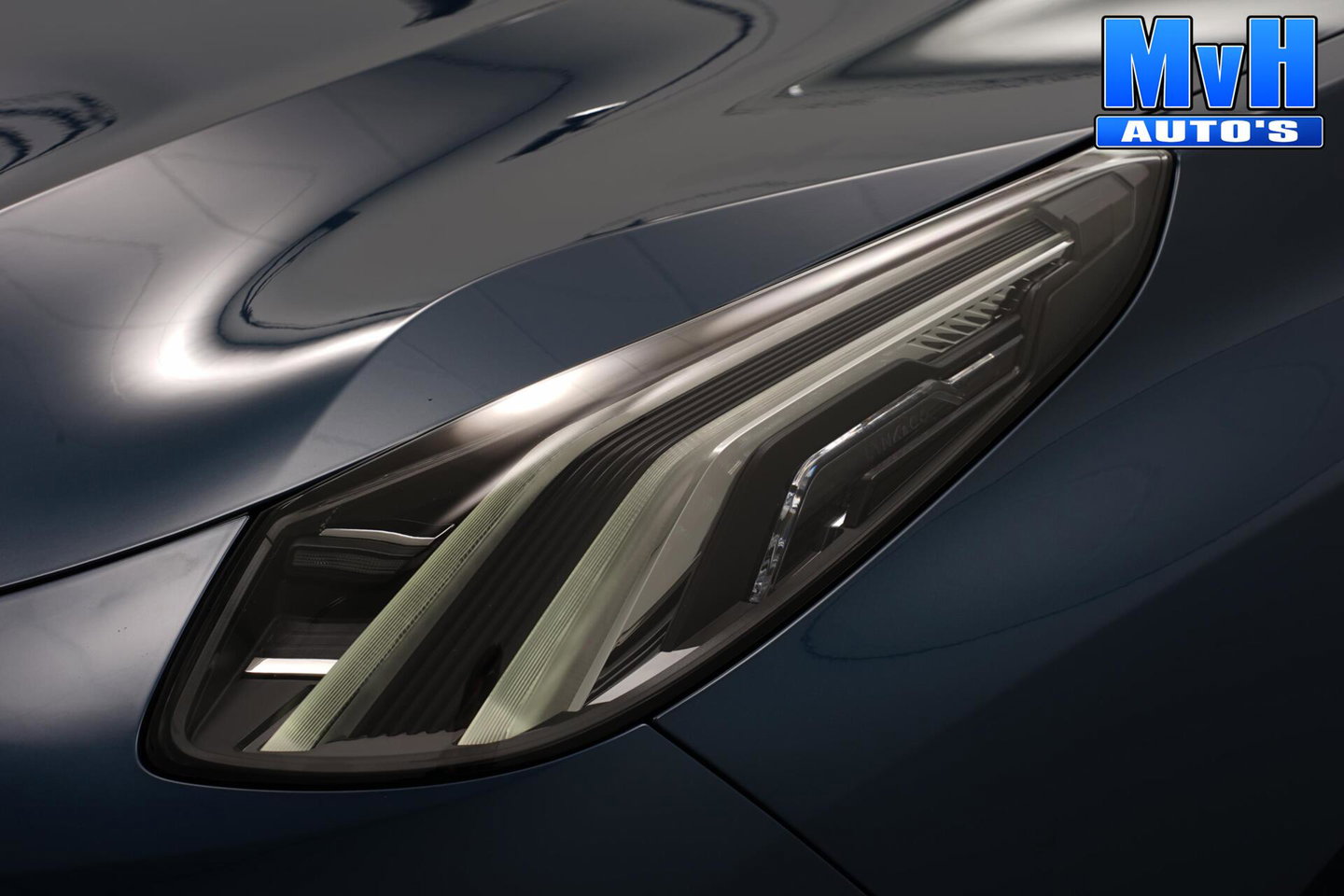 Lynk & Co 01 1.5 PHEV|SOH87%|262PK|LUXE|CAMERA|PANO