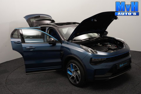 Lynk & Co 01 1.5 PHEV|262PK|LUXE|360°CAM|PANO
