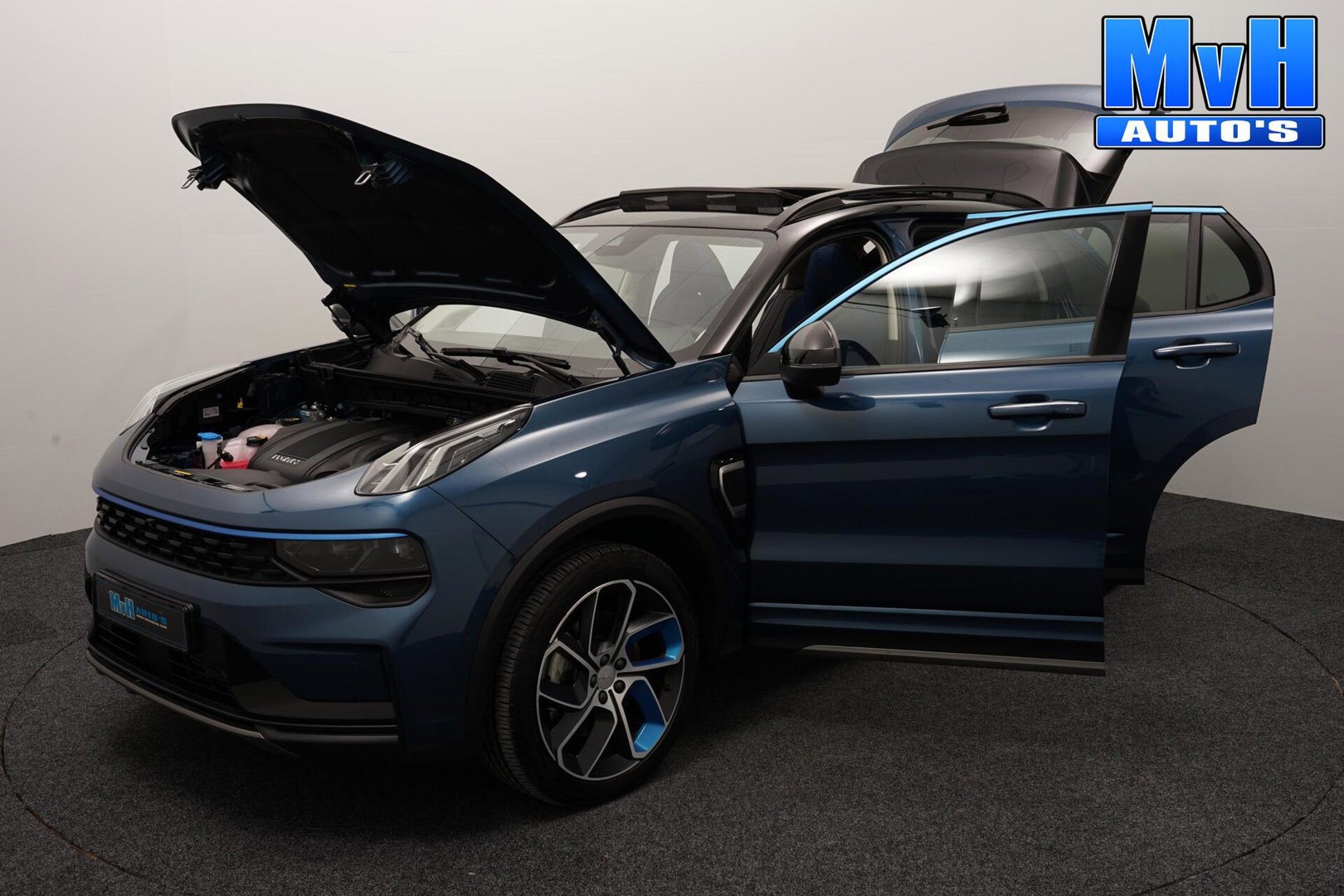 Lynk & Co 01 1.5 PHEV|262PK|LUXE|360°CAM|PANO