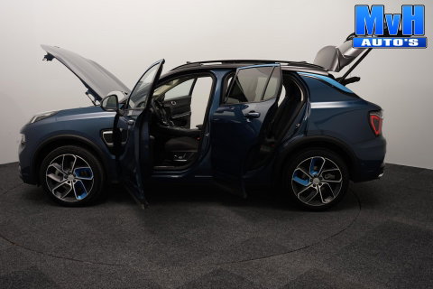 Lynk & Co 01 1.5 PHEV|262PK|LUXE|360°CAM|PANO
