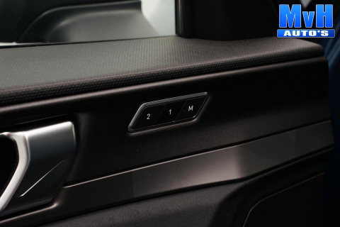 Lynk & Co 01 1.5 PHEV|262PK|LUXE|360°CAM|PANO