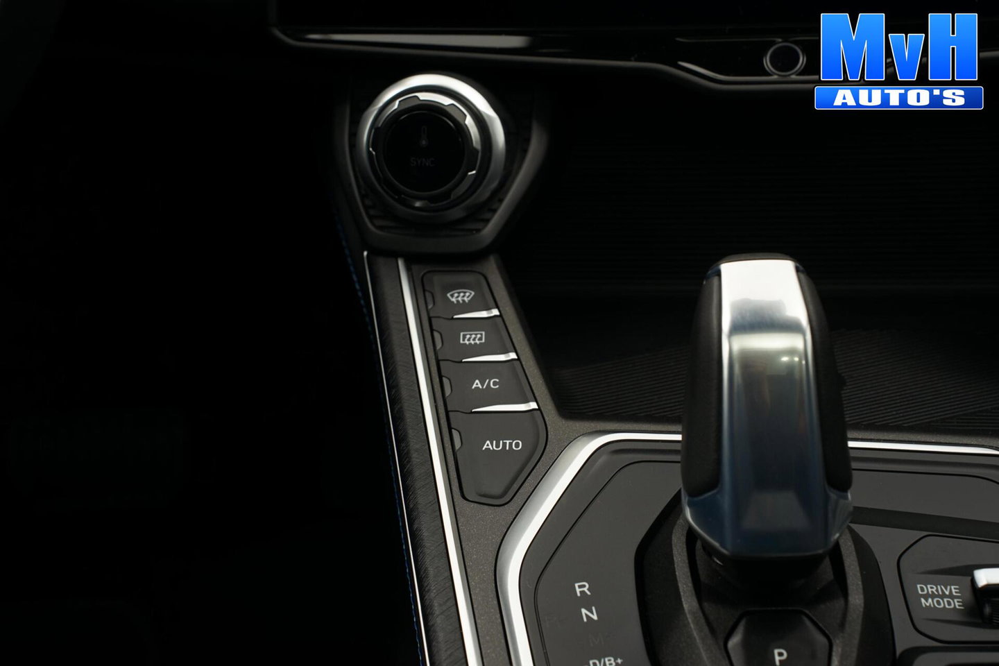 Lynk & Co 01 1.5 PHEV|262PK|LUXE|360°CAM|PANO
