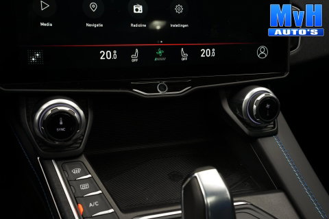 Lynk & Co 01 1.5 PHEV|262PK|LUXE|360°CAM|PANO