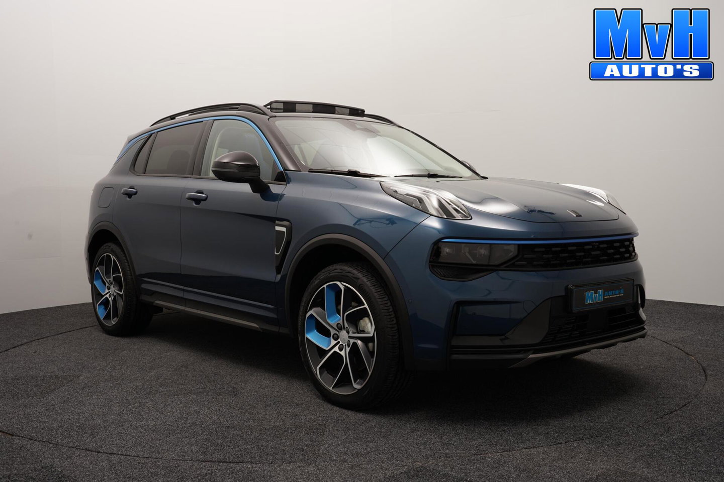 Lynk & Co 01 1.5 PHEV|262PK|LUXE|360°CAM|PANO