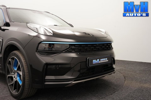 Lynk & Co 01 1.5 PHEV|ZWARTE.HEMEL|360ºCAM|PANO|262PK