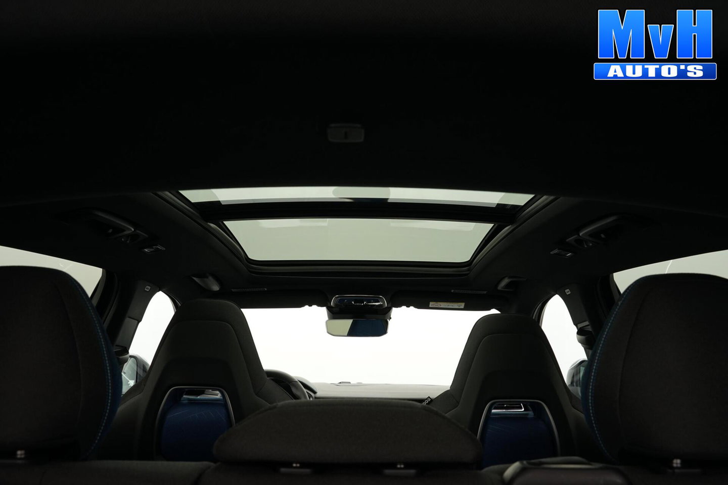 Lynk & Co 01 1.5 PHEV|ZWARTE.HEMEL|360ºCAM|PANO|262PK