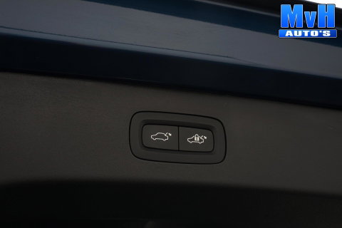 Lynk & Co 01 1.5 PHEV|ZWARTE.HEMEL|360ºCAM|PANO|262PK